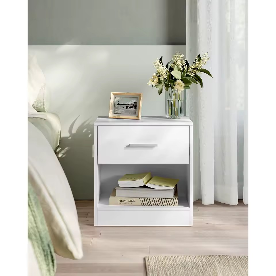 Secreture hidden nightstand – detail of concealed compartment